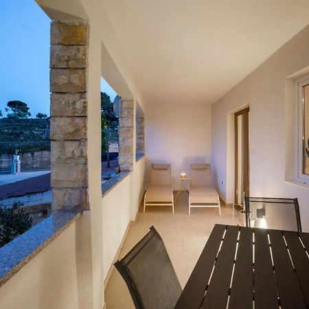 Grguric Apartments Palit 外观 照片