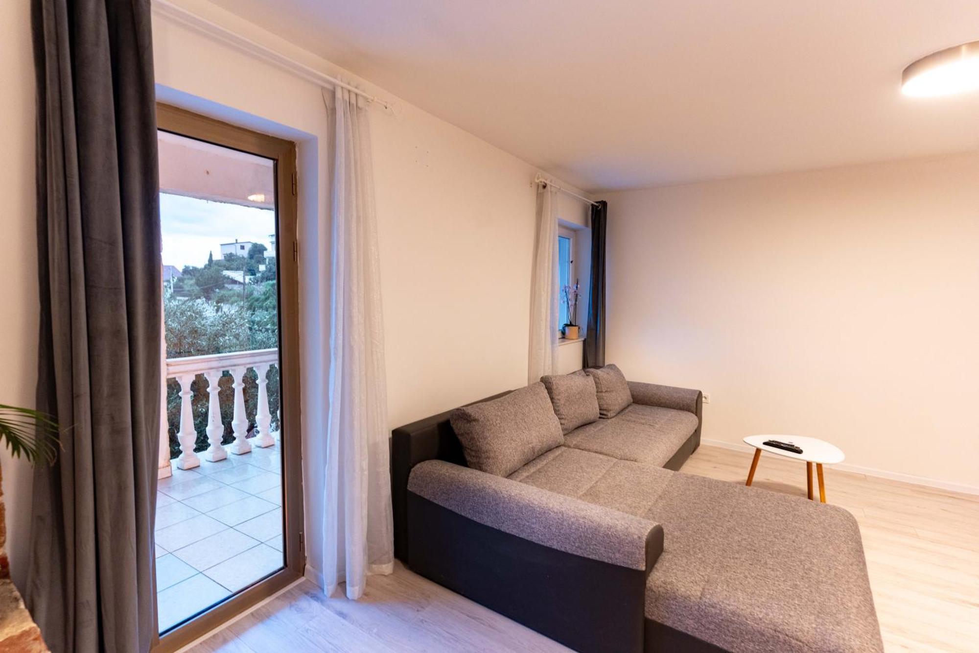 Grguric Apartments Palit 外观 照片